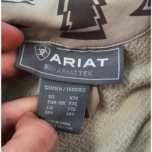 Ariat XXL women's Aztec spell out rodeo zip up jacket western wind protect # - Picture 4 of 10